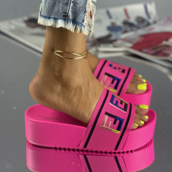 Papuci Dama Roz din Silicon Fiera