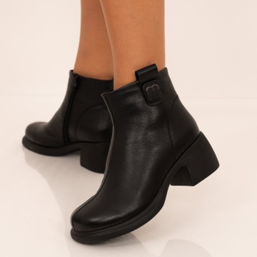 Ghete Piele Naturala Yasmin Black