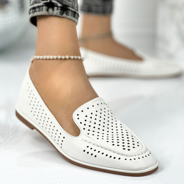 Pantofi Dama Casual Albi din Piele Ecologica Sabara