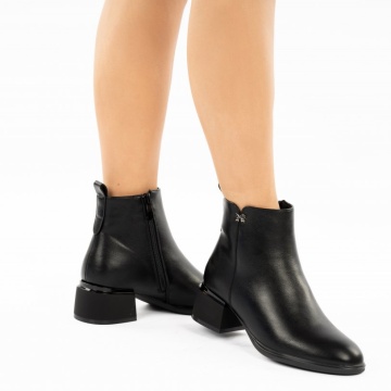 Ghete Rania Black