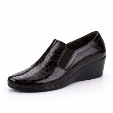 Pantofi Cu Platforma Gina Bordo