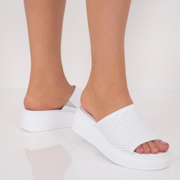 Papuci Piele Naturala Maroa White