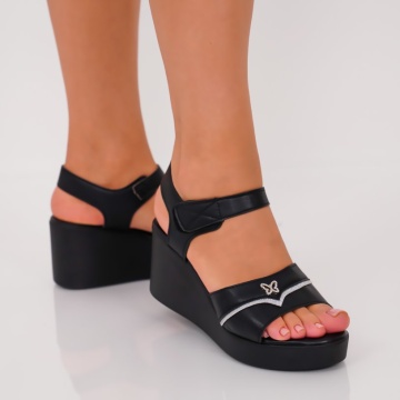 Sandale cu platforma Marta Black