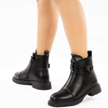 Ghete Naina Black