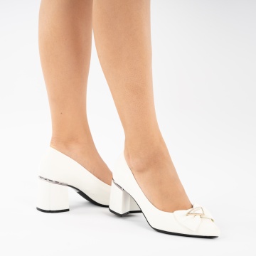 Pantofi Cu Toc Falava White