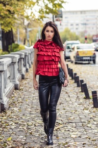 Bluza cu volane tafta - Img 2