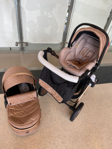 Carucior 3 in 1 Baby Care Cu geanta bebe, Cadru Aluminiu Gold, Amortizoare, Landou, Scoica auto, Spatar reglabil 3 trepte, Plasa insecte, Beige Lux - Img 4