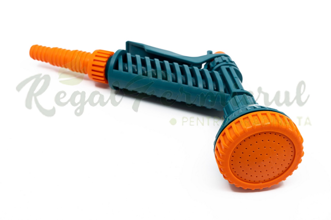 Pistol de Stropit - Instrument versatil pentru ingrijirea plantelor