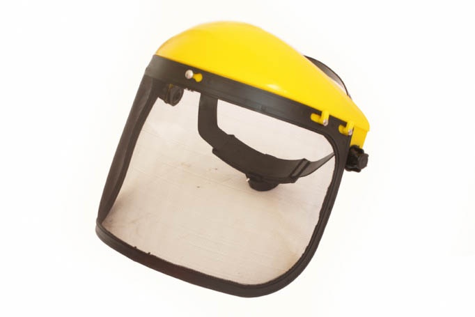 Viziera de protectie cu plasa pentru motocositoare/ drujba