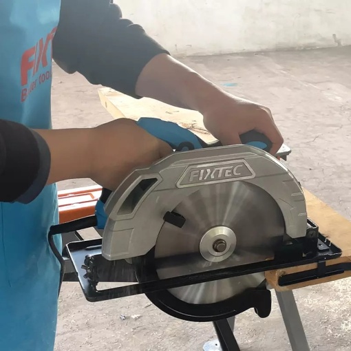 Fierastrau circular 2200W cu sina de ghidare, priza VDE, FIXTEC - Img 5