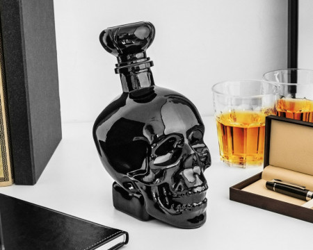 Decantor bauturi Craniu