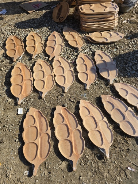 Platou în forma de frunză 5 compartimente - Img 4