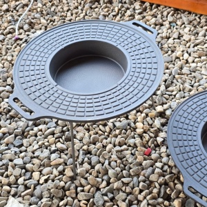 Disc grill din fontă cu picioare - Img 5