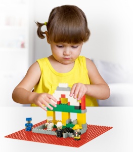Kocke set 150 delova sa mini figurama - Img 3