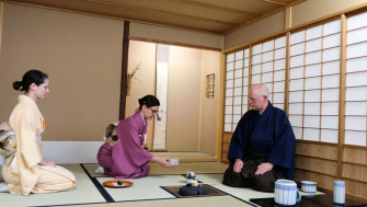 Chanoyū Ceremonia Japoneza a Ceaiului (partea I): o introducere, de Gabriel Sōga Caciula