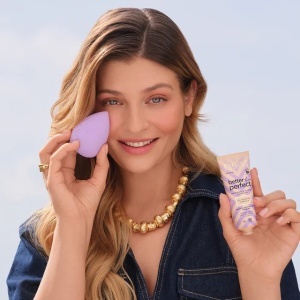 Fond de ten Better Than Perfect Moisturizing & Covering Foundation, 01 IVORY - Img 4