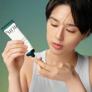 Purito Seoul - Wonder Releaf Centella Soothing Cream - Crema de fata calmanta cu extract de Centella Asiatica, 50 ml - Img 2