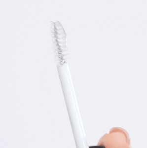 Gel transparent pentru sprancene Ultra Fixing Brow & Go! Eyebrow Gel - Img 4