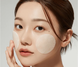 Medicube – Deep Vita C Pad – Dischete cu vitamina C si acid hyaluronic cu efect iluminator si tonifiant - Img 6