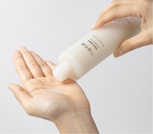 TIRTIR - Milk Skin Toner - Moisturizing Toner with Rice Extract - Toner hidratant cu extract de orez, 150 ml - Img 2