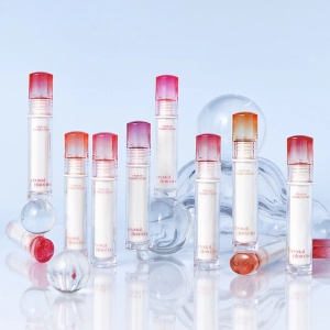 Clio - Crystal Glam Tint - Luciu de buze cu finisaj strălucitor - 001 Vintage Apple - 3.2g - Img 5