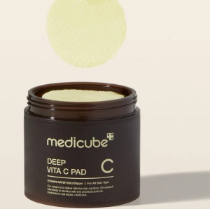 Medicube – Deep Vita C Pad – Dischete cu vitamina C si acid hyaluronic cu efect iluminator si tonifiant - Img 3