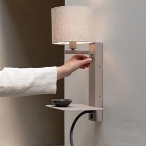 Aplica cu raft si reader LED, port USB si abajur textil in deschis Florence 248850 universul-luminii.ro