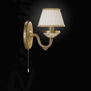 Aplica de perete clasica din alama design italian 6422 107200 universul-luminii.ro