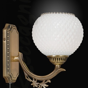 Aplica de perete clasica din alama design italian 8650 107730 universul-luminii.ro