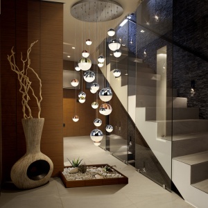 LUSTRA cu 27 pendule LED, H-300cm, DIMABILA prin BLUETOOTH Sphere 80cm SV-793960B 88900 universul-luminii.ro