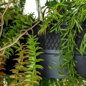 Lustra LED cu telecomanda Garden 90 negru 237880 universul-luminii.ro
