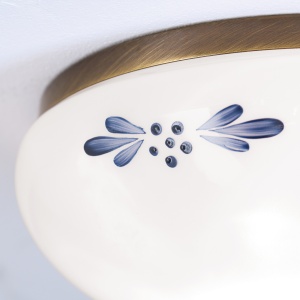 Plafoniera clasica Landhaus 21cm alama antique/ sticla opal decor albastru 200110 universul-luminii.ro