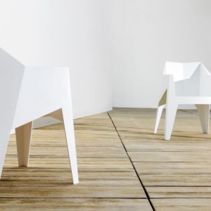 Set de 4 Scaune cu brate ultra-moderne de exterior / interior design premium VOXEL ARMCHAIR 51031 Vondom - Img 6