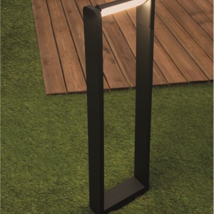 Stalp LED cu lumina orientabila pentru iluminat exterior IP54 VOLVER H-80cm 84610 universul-luminii.ro