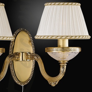 Aplica de perete clasica cu 2 brate din alama design italian 6502 107251 universul-luminii.ro