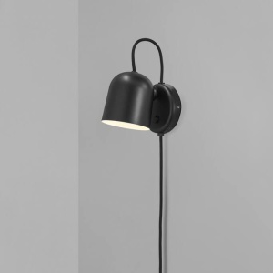 Aplica de perete, cu mufa usb, design modern Angle negru 2120601003 NL 94461 universul-luminii.ro