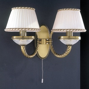 Aplica de perete din alama 2 brate design italian 4660 101571 universul-luminii.ro