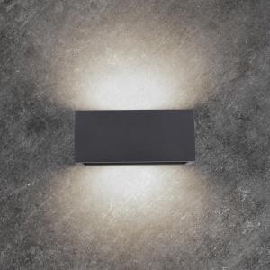 Aplica de perete exterior IP65 UTAH alba 133011 universul-luminii.ro