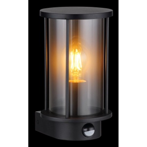 Aplica de perete pentru exterior cu senzor de miscare design modern IP54 Gracey negru 135671 universul-luminii.ro