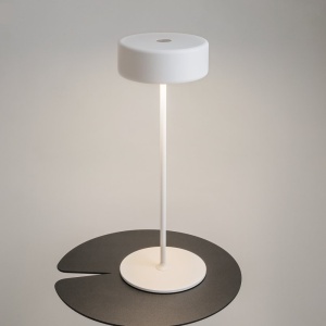 Lampa portabila cu baterii AI design alb 231151 universul-luminii.ro
