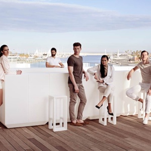 Scaun de bar exterior / interior design modern premium FRAME BAR STOOL 54076 Vondom - Img 5