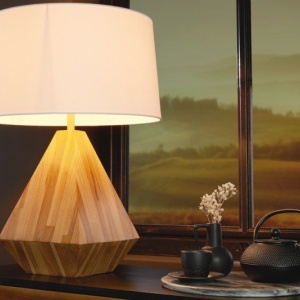 Veioza, Lampa de masa cu baza din lemn Diamond 60cm 227511 universul-luminii.ro