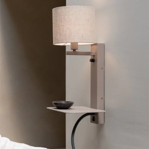 Aplica cu raft si reader LED, port USB si abajur textil in deschis Florence 248852 universul-luminii.ro