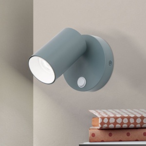 Aplica de perete cu spot directionabil stil minimalist PENN, verde deschis 241212 universul-luminii.ro