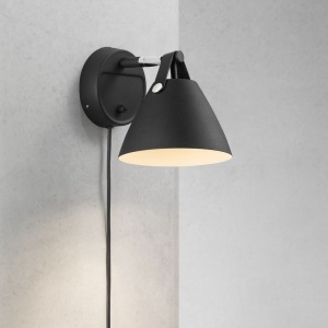 Aplica de perete design nordic STRAP 15 neagra 84291003 DFTP 182572 universul-luminii.ro