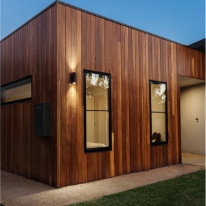 Aplica perete de exterior cu iluminat ambiental IP44 LIMBIO I neagra 84782 universul-luminii.ro
