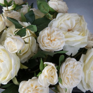 Aranjament floral CAMILLA ROSES WHITE - Img 5