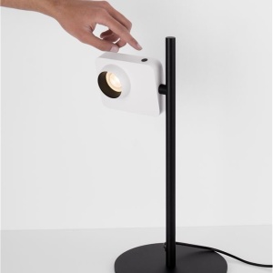 Lampa de masa LED cu spot directionabil stil minimalist KEDROS alb 232662 universul-luminii.ro