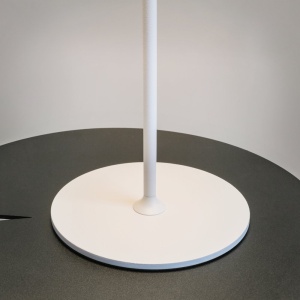 Lampa portabila cu baterii AI design alb 231152 universul-luminii.ro