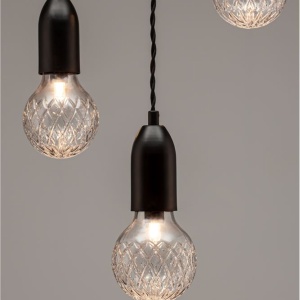 Lustra moderna cu 3 pendule design minimalist VEDA 204252 universul-luminii.ro